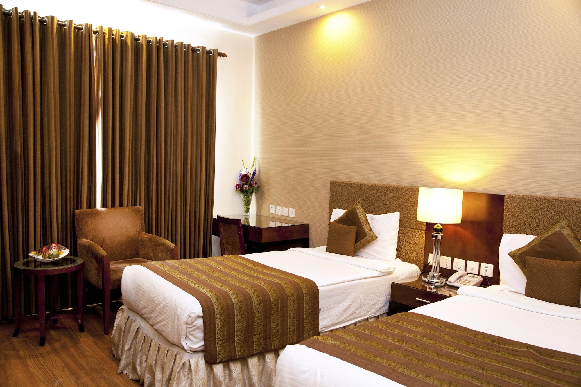 Alpina Hotels & Suites Neu-Delhi Exterior foto
