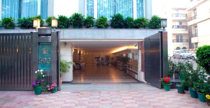 Alpina Hotels & Suites Neu-Delhi Exterior foto