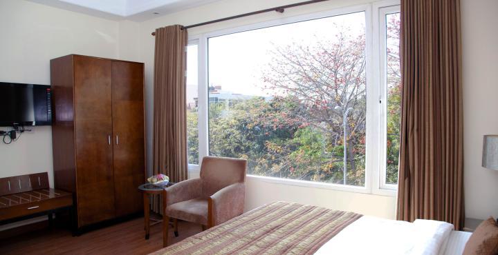 Alpina Hotels & Suites Neu-Delhi Exterior foto
