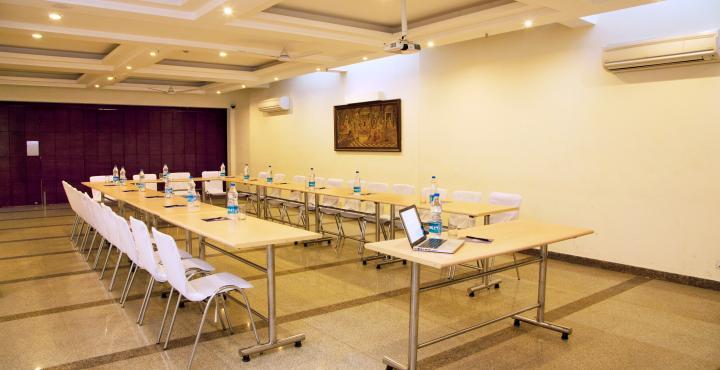 Alpina Hotels & Suites Neu-Delhi Exterior foto