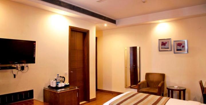 Alpina Hotels & Suites Neu-Delhi Exterior foto