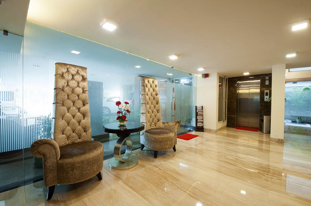 Alpina Hotels & Suites Neu-Delhi Exterior foto